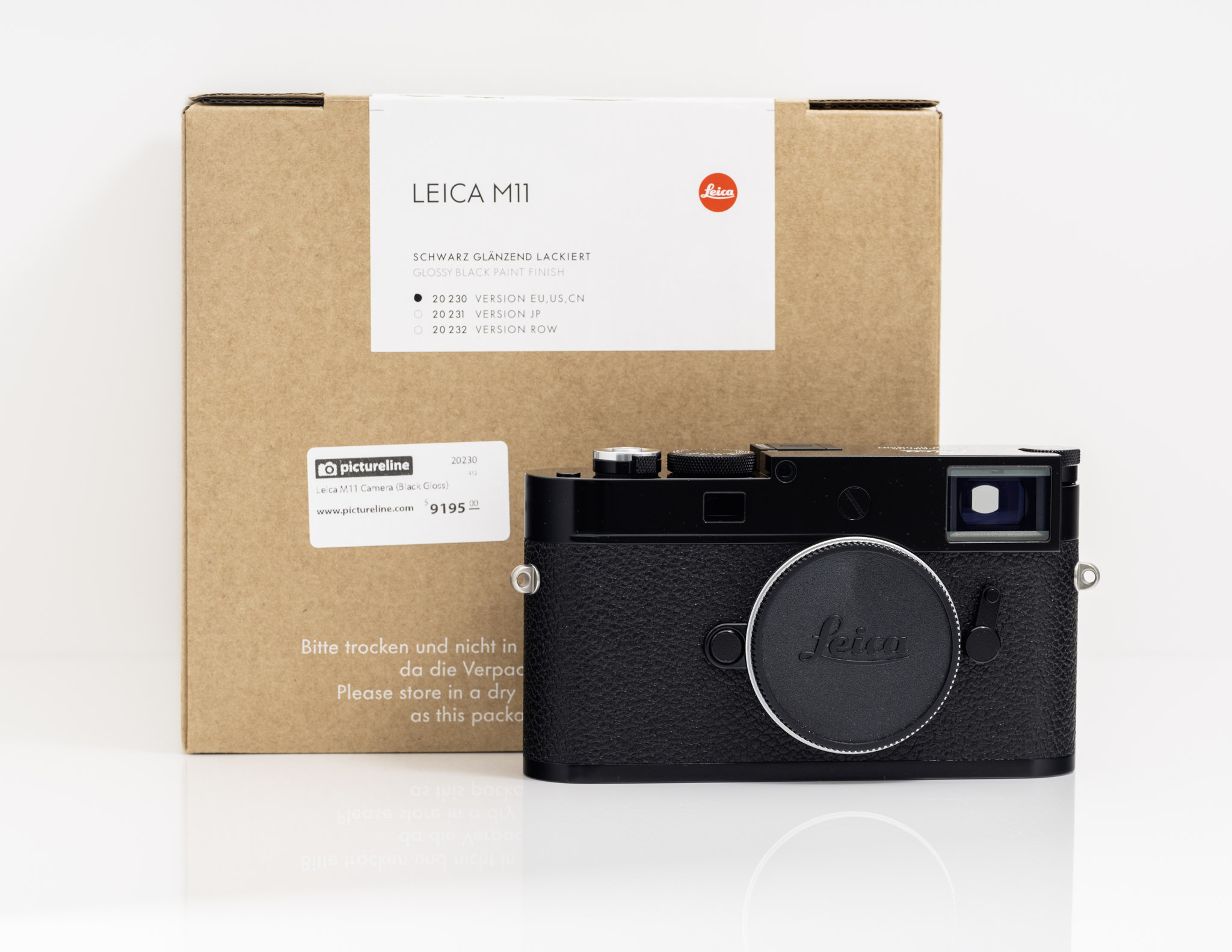 Leica M11 Glossy Black Paint Digital Rangefinder Camera (Unit 1 of 2) for sale on Aperture.market