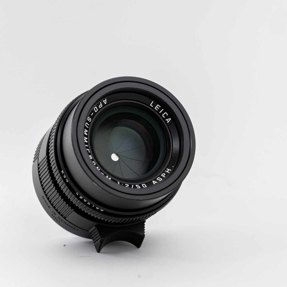 Leica 50mm APO-Summicron-M ASPH Lens Black for sale on Aperture.market