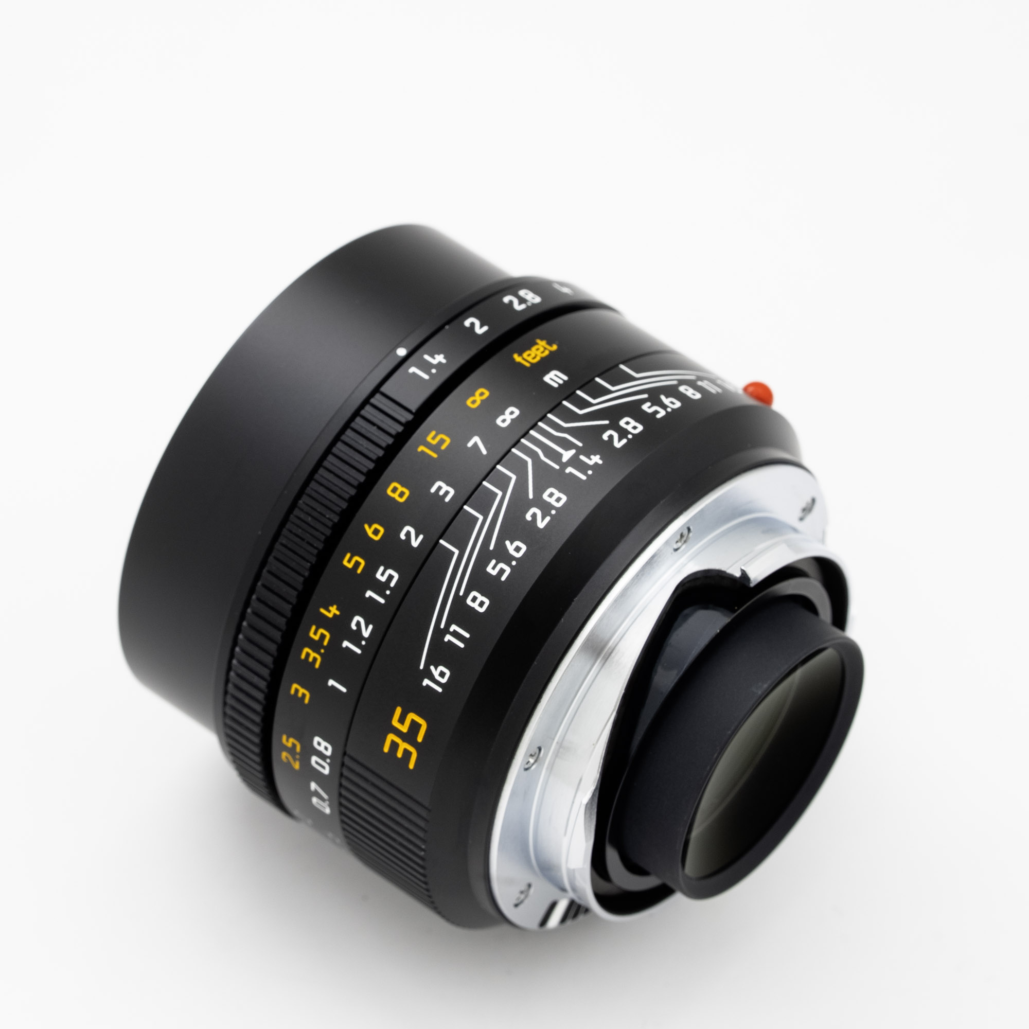 Leica 35mm Summilux-M ASPH Close Focus Lens Black for sale on Aperture.market